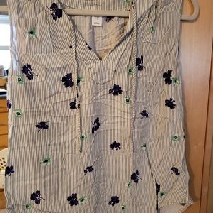 Womens blouse size medium